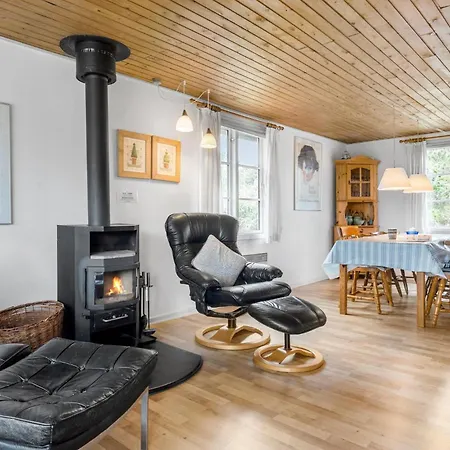 3 Bedroom Cozy In Romo *